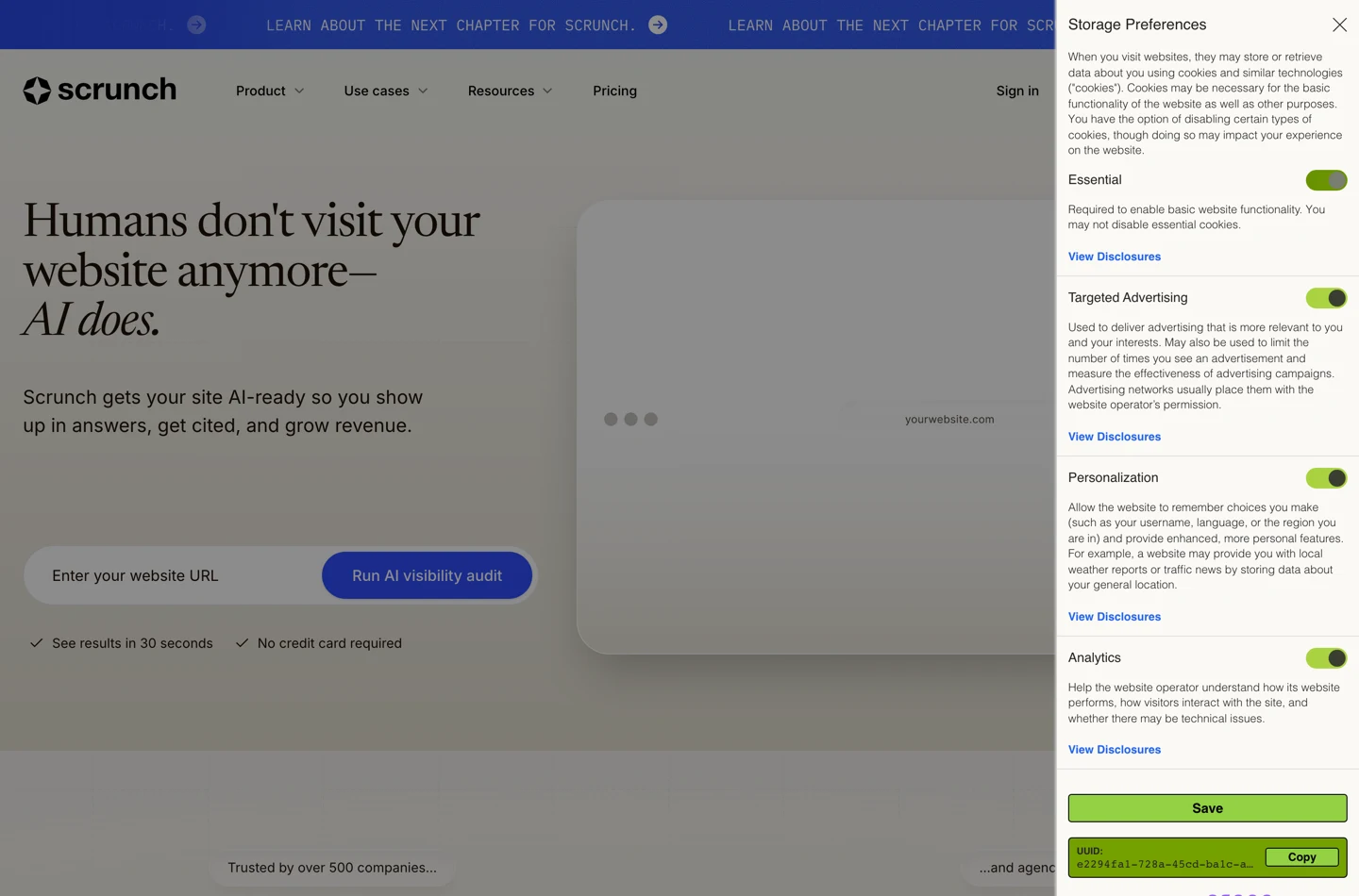 Головна сторінка Scrunch AI з полем Enter your website URL і кнопкою Run AI visibility audit, поруч із продуктовими блоками про моніторинг промптів, цитування та інсайти.